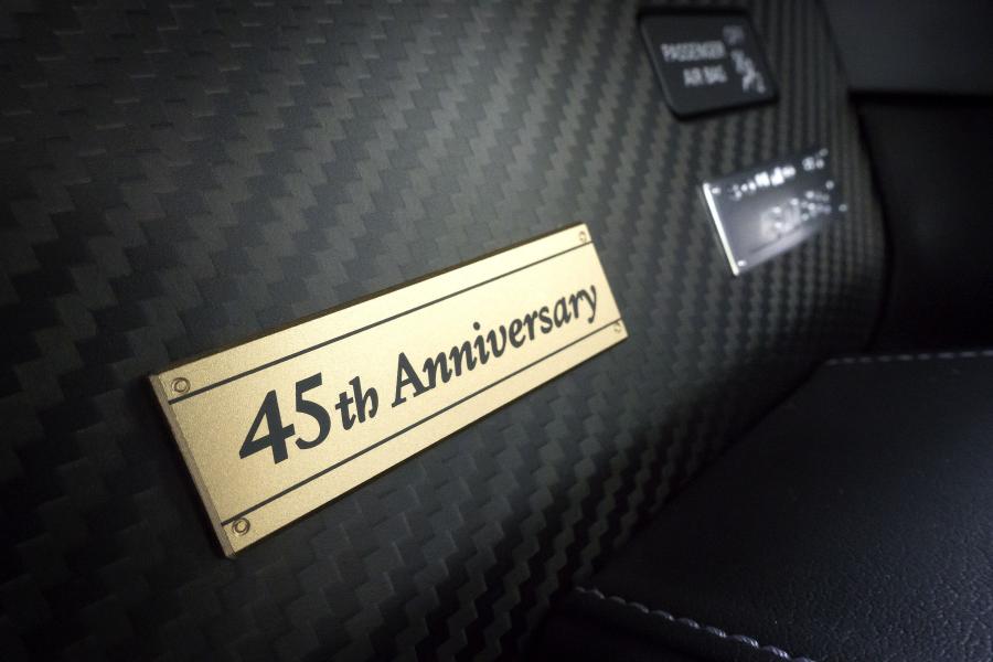  Nissan GT-R 45th Anniversary Gold Edition 2015 года  (фото 18 из 22)